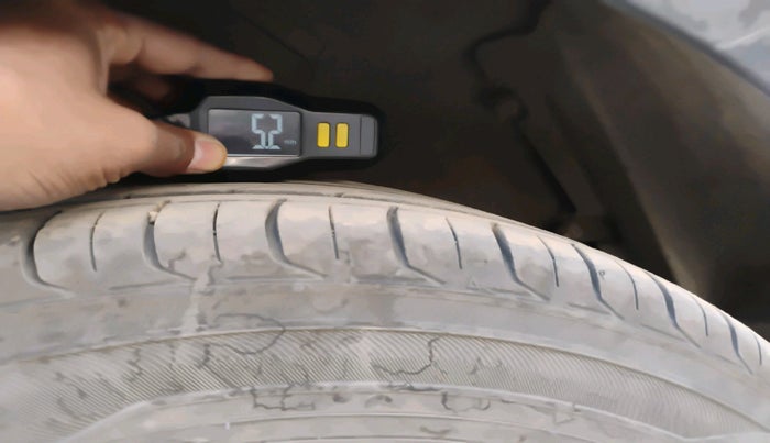 2021 Tata NEXON XZA PLUS (O) DIESEL, Diesel, Automatic, 1,06,399 km, tyre