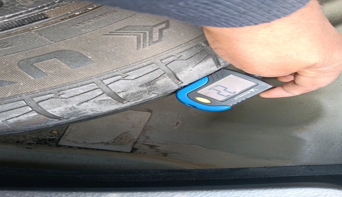 2018 Maruti S Cross ZETA 1.3, Diesel, Manual, 1,88,649 km, tyre