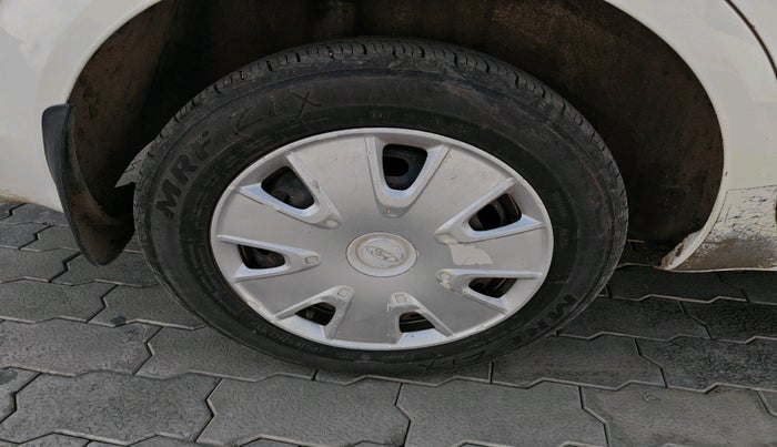 2012 Ford Classic LXI 1.4 DIESEL, Diesel, Manual, 2,27,302 km, tyre