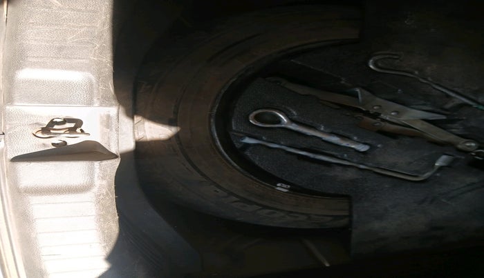 2017 Honda WR-V 1.2L I-VTEC VX MT, Petrol, Manual, 1,35,379 km, tyre