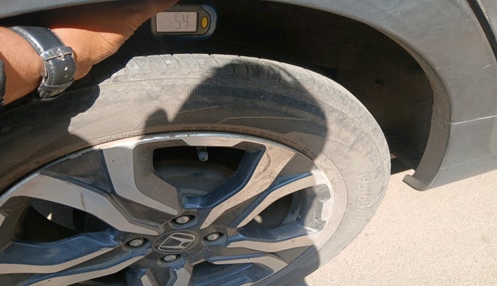 2017 Honda WR-V 1.2L I-VTEC VX MT, Petrol, Manual, 1,35,379 km, tyre