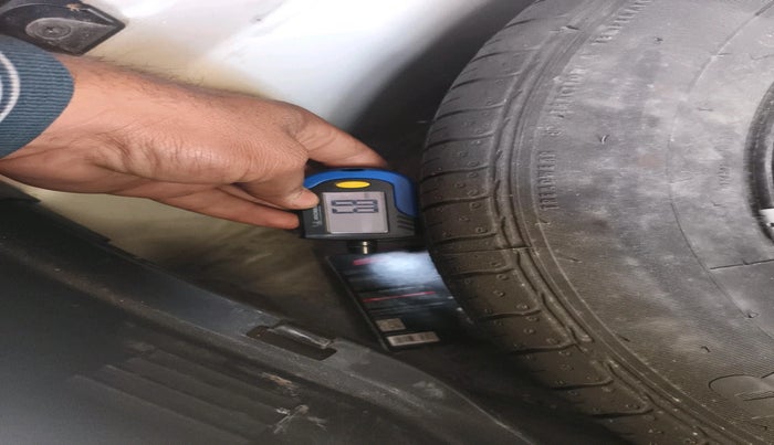 2023 KIA SONET HTX 1.5 AT, Diesel, Automatic, 38,585 km, tyre