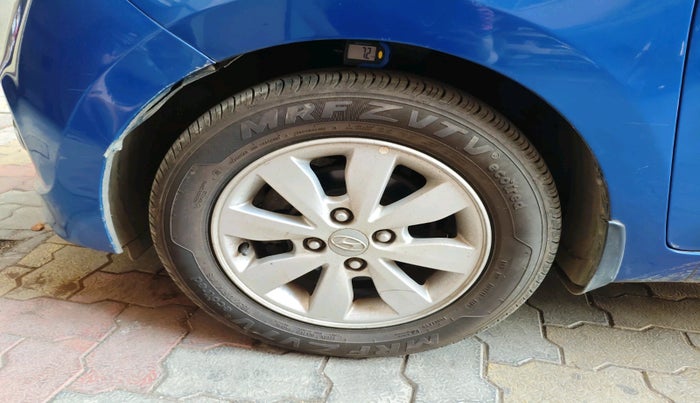 2014 Hyundai Xcent S (O) 1.2, Petrol, Manual, 49,413 km, tyre