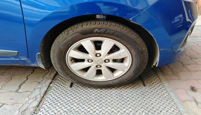 2014 Hyundai Xcent S (O) 1.2, Petrol, Manual, 49,413 km, tyre