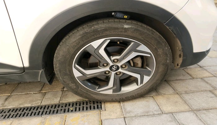 2018 Hyundai Creta SX AT 1.6 PETROL, Petrol, Automatic, 74,329 km, tyre