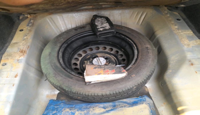 2017 Honda City 1.5L I-VTEC V MT, Petrol, Manual, 57,884 km, tyre