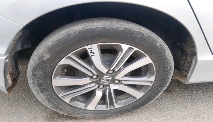 2017 Honda City 1.5L I-VTEC V MT, Petrol, Manual, 57,884 km, tyre