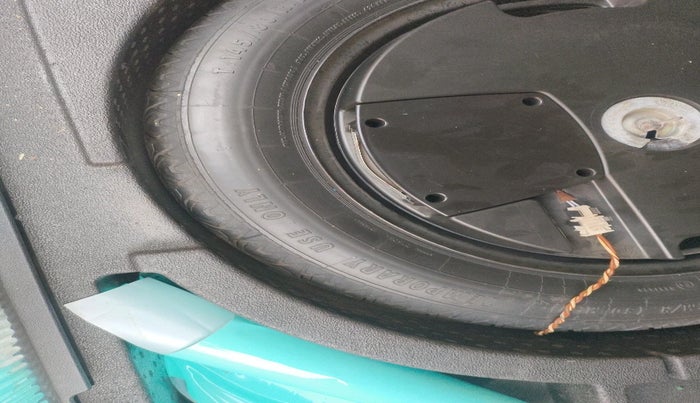 2015 Audi Q3 35 TDI Quattro, Diesel, Automatic, 12,165 km, tyre