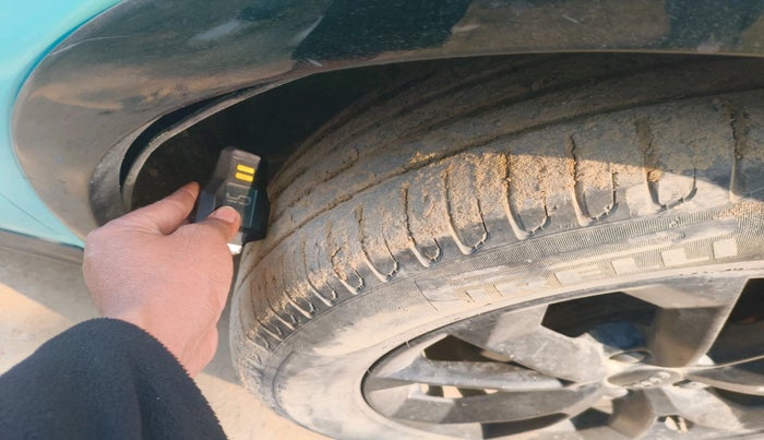 2015 Audi Q3 35 TDI Quattro, Diesel, Automatic, 12,165 km, tyre