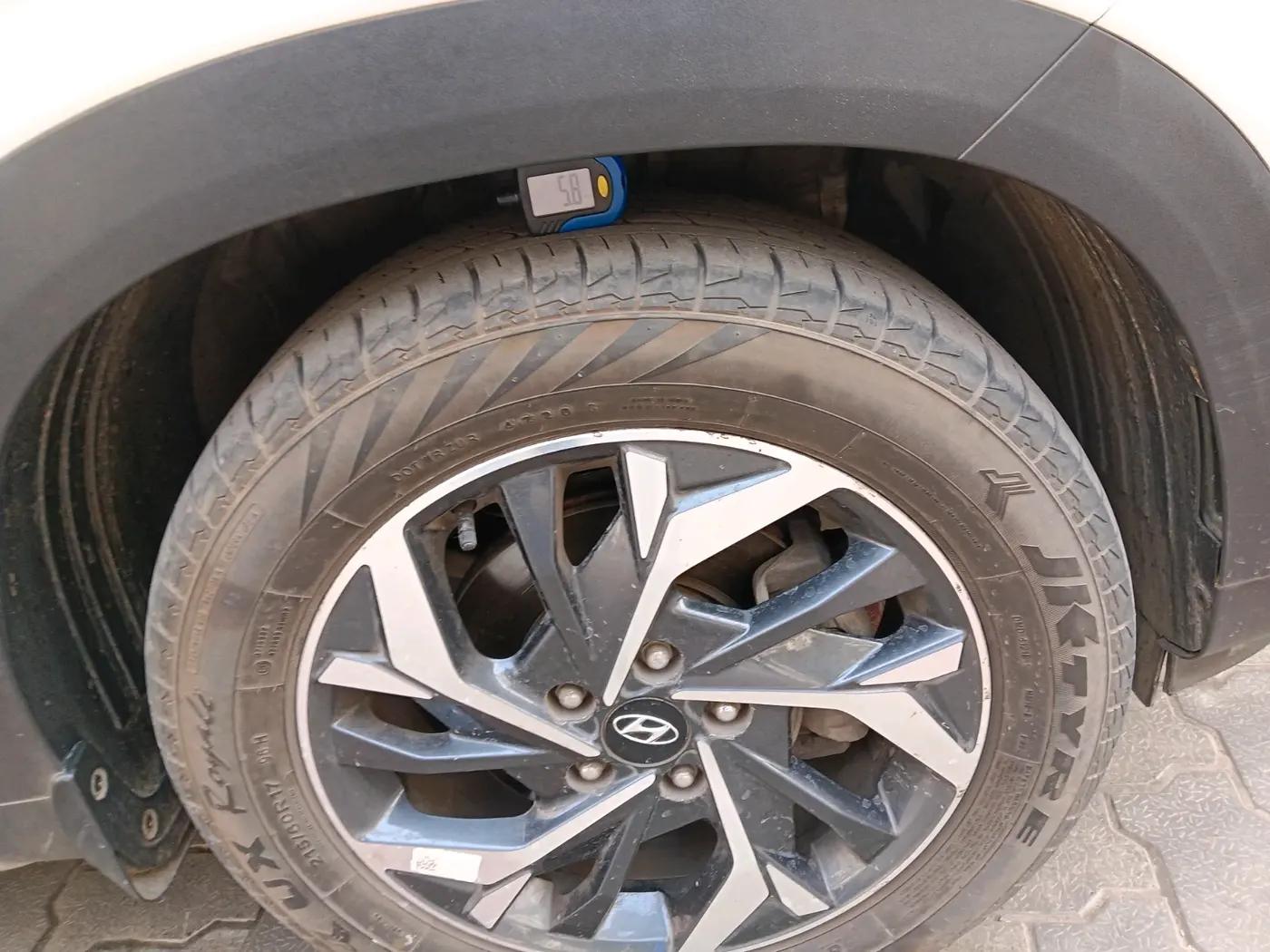 2020 Hyundai Creta SX (O) AT 1.5 DIESEL, Diesel, Automatic, 99,000 km, tyre