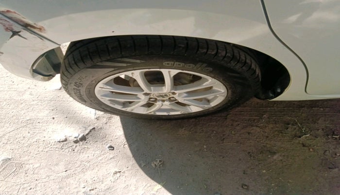 2018 Maruti Swift ZXI AMT, Petrol, Automatic, 62,446 km, tyre