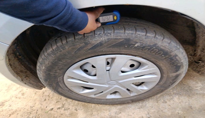 2019 Maruti New Wagon-R LXI CNG 1.0, Petrol, Manual, 1,18,243 km, tyre