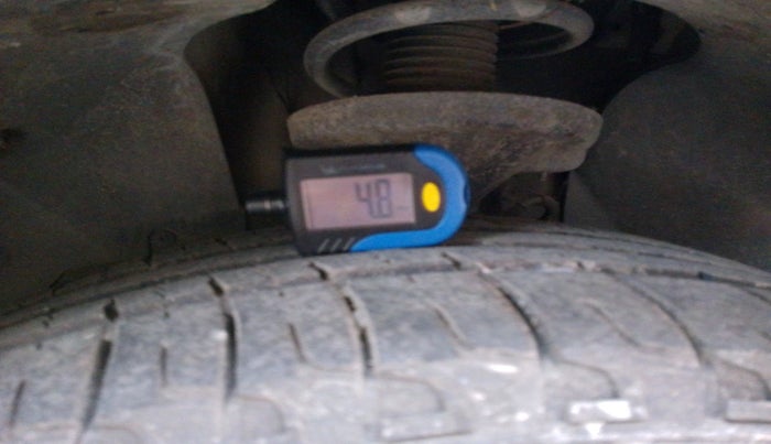 2014 Mahindra XUV500 W8, Diesel, Manual, 61,240 km, tyre