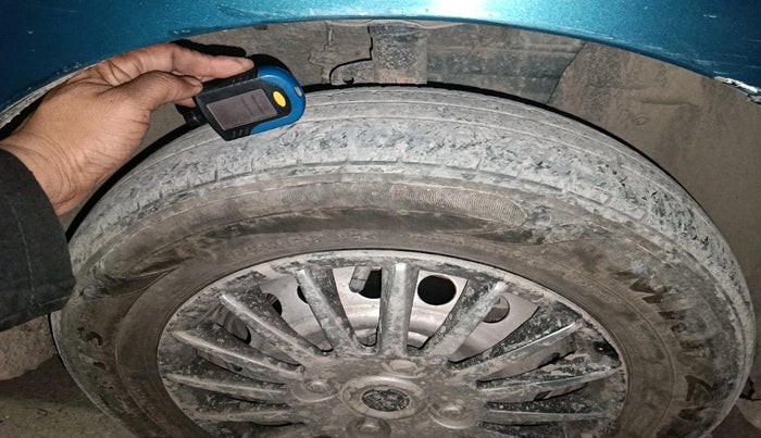 2014 Nissan Micra Active XL, Petrol, Manual, 47,872 km, tyre