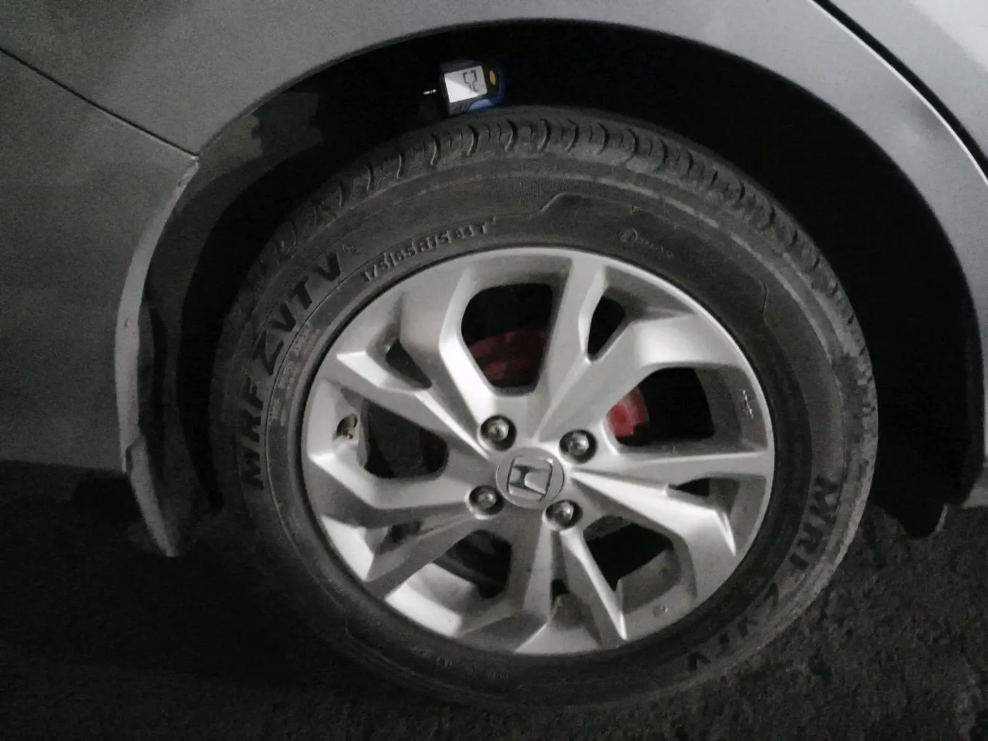 2019 Honda Amaze 1.2L I-VTEC VX, Petrol, Manual, 82,241 km, tyre