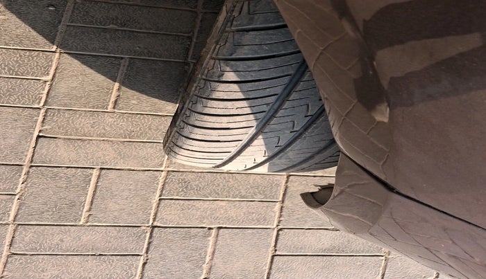 2017 Tata TIGOR XZA PETROL, Petrol, Automatic, 62,504 km, tyre