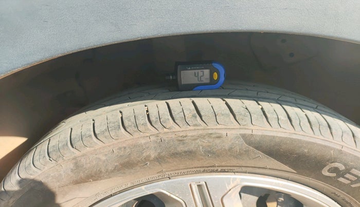 2019 Tata NEXON XMA DIESEL, Diesel, Automatic, 1,84,312 km, tyre