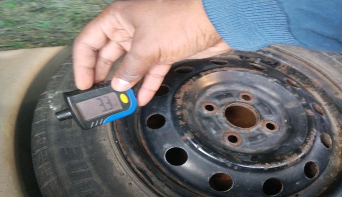 2010 Maruti Ritz VXI, Petrol, Manual, 50,112 km, tyre