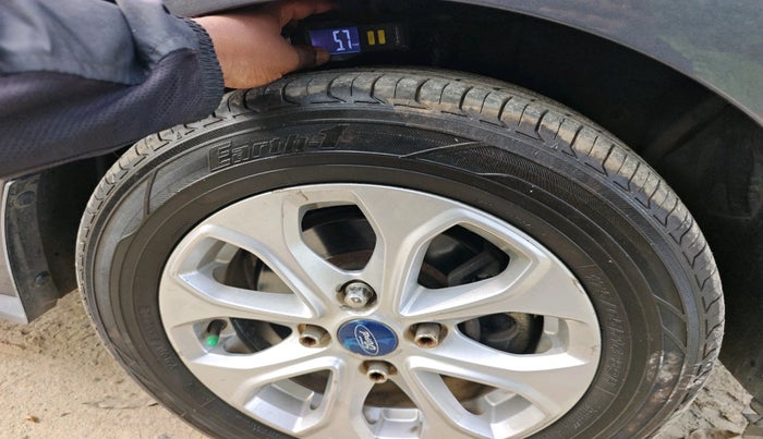 2017 Ford Figo Aspire TITANIUM1.5 DIESEL, Diesel, Manual, 1,18,942 km, tyre