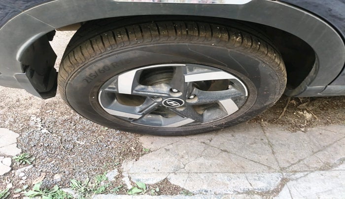 2019 Hyundai VENUE SX 1.0 TURBO, Petrol, Manual, 45,892 km, tyre