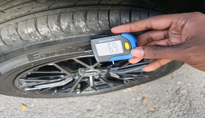 2025 Maruti IGNIS ALPHA 1.2 AMT, Petrol, Automatic, 2,218 km, tyre