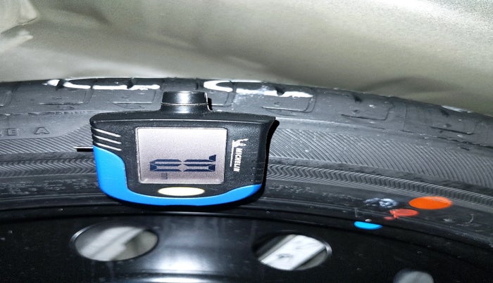 2025 Maruti IGNIS ALPHA 1.2 AMT, Petrol, Automatic, 2,218 km, tyre