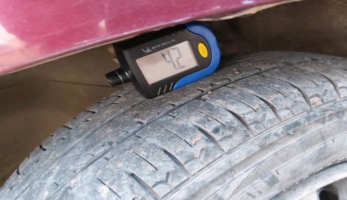 2011 Maruti Alto LXI, Petrol, Manual, 59,649 km, tyre