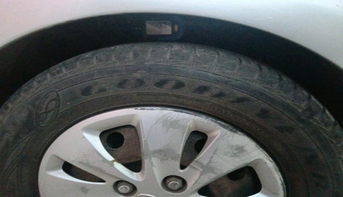 2011 Hyundai i10 MAGNA 1.2, Petrol, Manual, 76,609 km, tyre