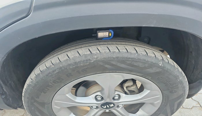 2021 KIA SELTOS HTK PLUS AT 1.5 DIESEL, Diesel, Automatic, 69,215 km, tyre