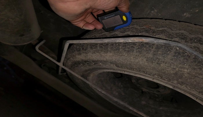 2021 Renault TRIBER RXT, Petrol, Manual, 21,553 km, tyre