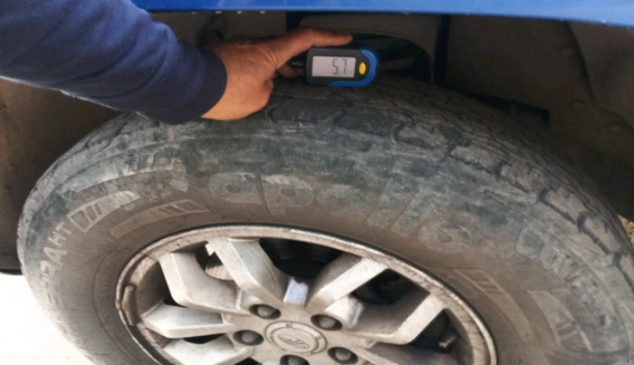 2017 Mahindra TUV300 T8, Diesel, Manual, 46,008 km, tyre