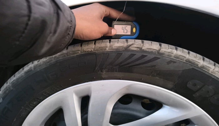 2022 Hyundai AURA S 1.2, Petrol, Manual, 20,481 km, tyre