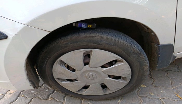 2015 Maruti Celerio VXI AMT, Petrol, Automatic, 86,000 km, tyre