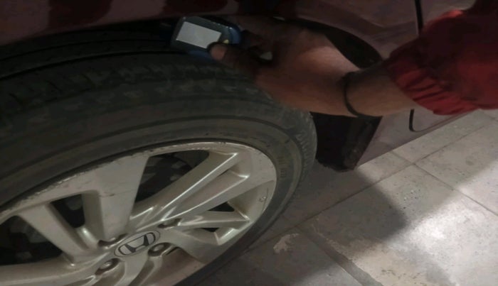 2017 Honda Jazz 1.2L I-VTEC V AT, Petrol, Automatic, 69,695 km, tyre