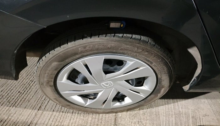 2023 Honda City 1.5L I-VTEC SV, Petrol, Manual, 3,348 km, tyre