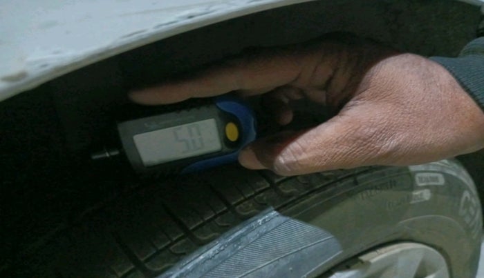 2014 Hyundai Grand i10 MAGNA 1.2 KAPPA VTVT, Petrol, Manual, 1,15,599 km, tyre