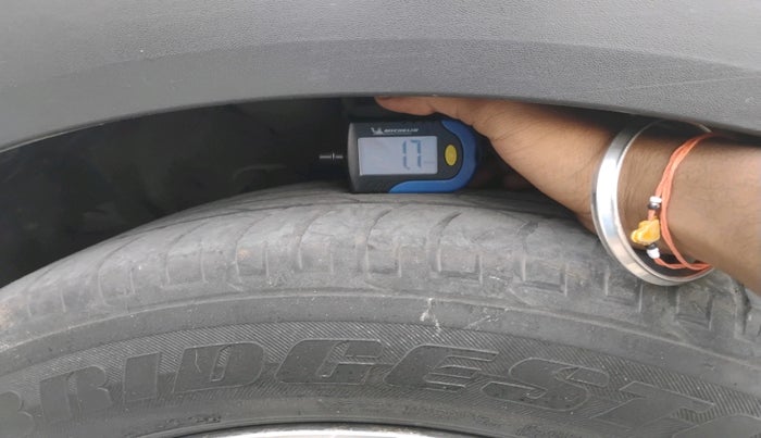 2016 Hyundai Creta SX PLUS AT 1.6 PETROL, Petrol, Automatic, 1,31,603 km, tyre