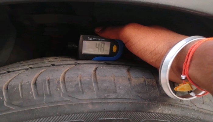 2016 Hyundai Creta SX PLUS AT 1.6 PETROL, Petrol, Automatic, 1,31,603 km, tyre