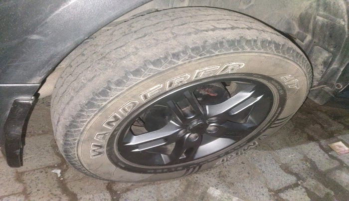 2022 Mahindra Thar LX D AT 4WD HT, Diesel, Automatic, 43,428 km, tyre