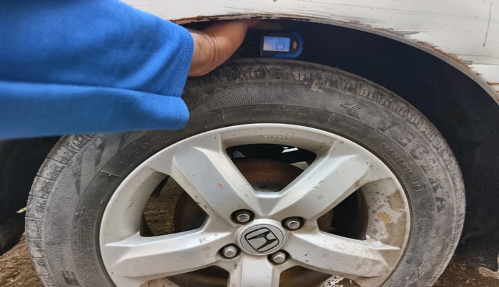 2010 Honda City 1.5L I-VTEC V AT, Petrol, Automatic, 1,48,312 km, tyre