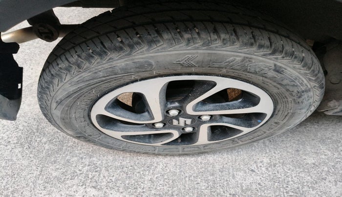 2022 Maruti Alto K10 VXI PLUS AMT, Petrol, Automatic, 25,292 km, tyre