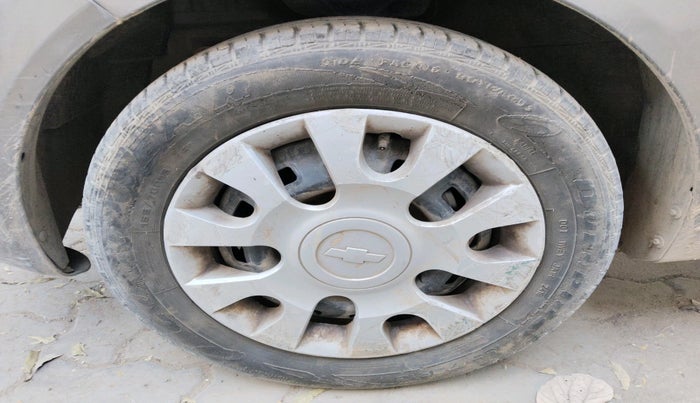 2011 Chevrolet Spark LT 1.0, Petrol, Manual, 84,427 km, tyre