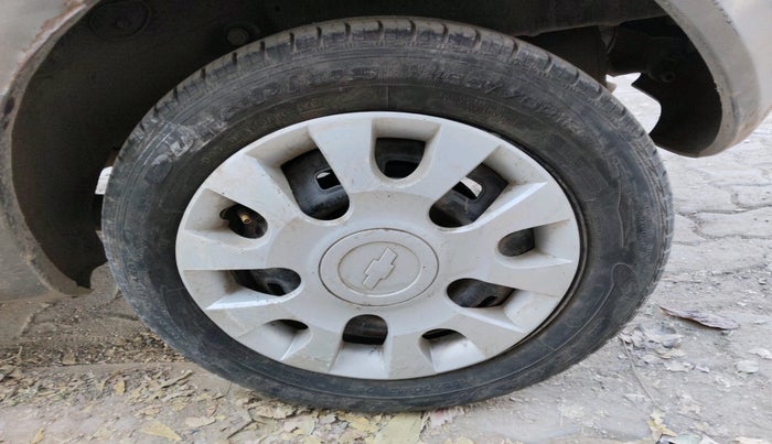 2011 Chevrolet Spark LT 1.0, Petrol, Manual, 84,427 km, tyre