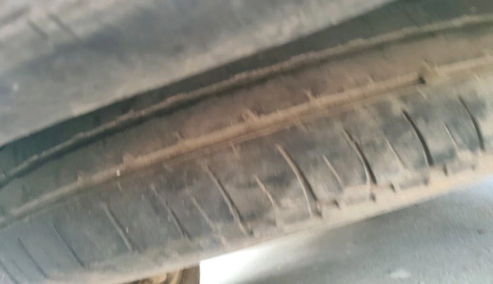 2016 Mahindra Scorpio S6 PLUS, Diesel, Manual, 13,780 km, tyre