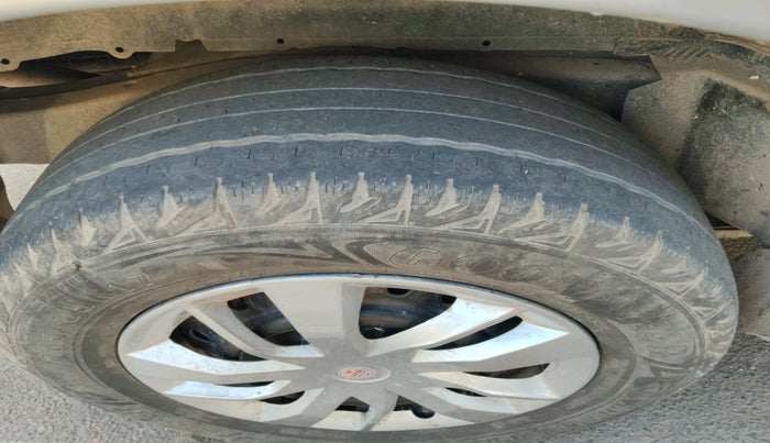 2016 Mahindra Scorpio S6 PLUS, Diesel, Manual, 13,780 km, tyre