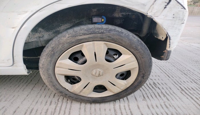 2012 Maruti Wagon R 1.0 VXI, Petrol, Manual, 23,627 km, tyre