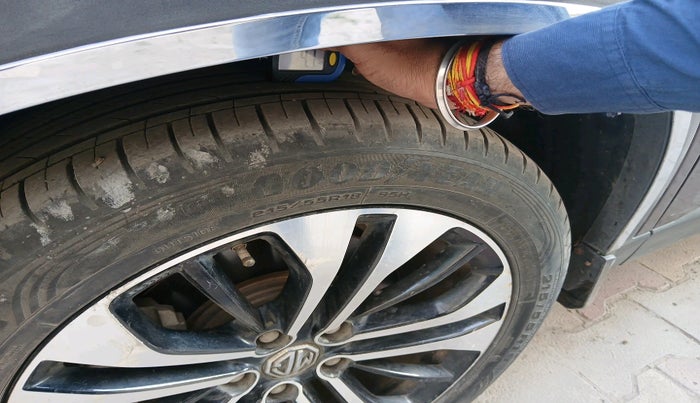 2021 MG HECTOR SHARP 1.5 PETROL CVT, Petrol, Automatic, 60,320 km, tyre