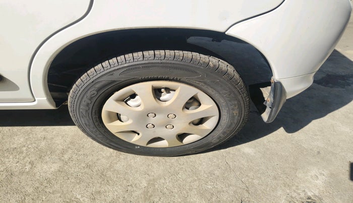2010 Maruti Alto LXI, Petrol, Manual, 15,257 km, tyre