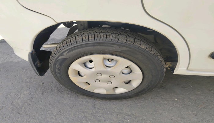 2010 Maruti Alto LXI, Petrol, Manual, 15,257 km, tyre