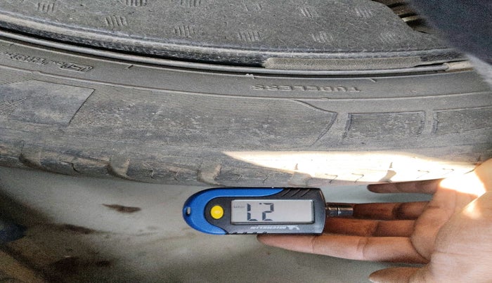 2019 Maruti Vitara Brezza VDI, Diesel, Manual, 1,50,501 km, tyre